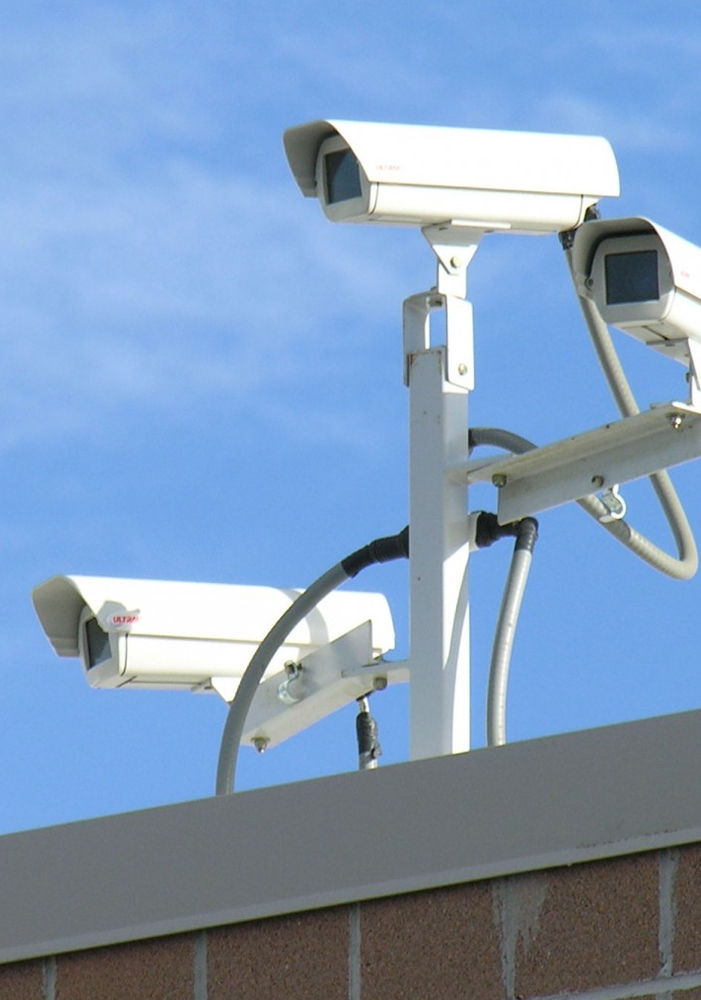 Η εταιρεία μας Alpha Greece Security που βρίσκετε στο Κιάτο αναλαμβάνει με επαγγελματισμό και οικονομικές τιμές τη μελέτη, αγορά και εγκατάσταση κλειστού κυκλώματος CCTV.