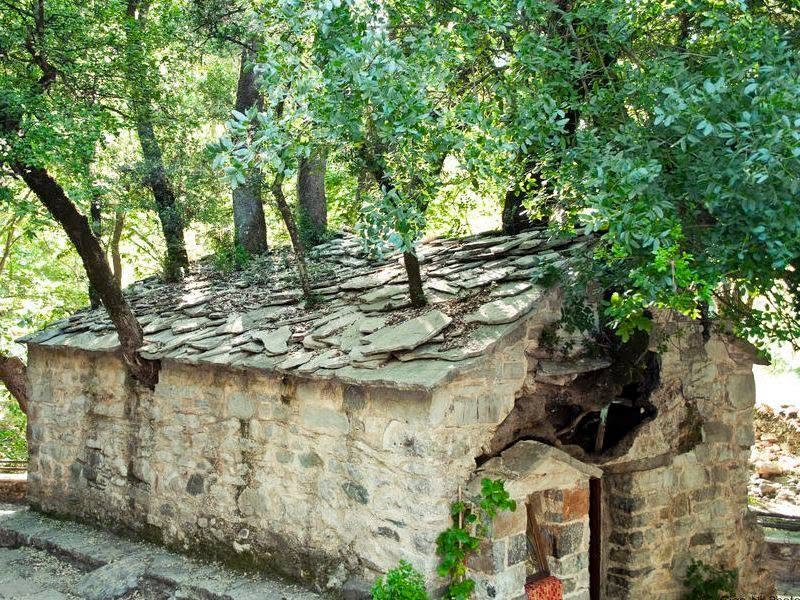 One-day Trip to Agia Theodora Vasta