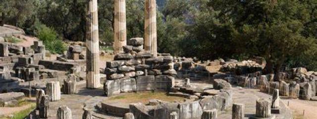 ΚΥΡΙΑΚΗ: 1 ΦΕΒΡΟΥΑΡΙΟΥ * ΑΡΑΧΩΒΑ - ΔΕΛΦΟΙ