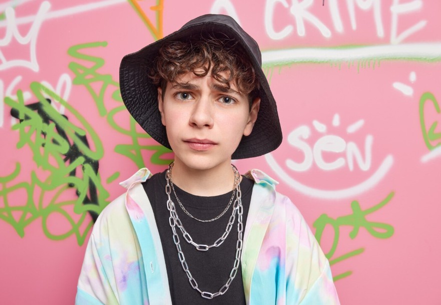 Αυτοτραυματική Συμπεριφορά στην Εφηβεία