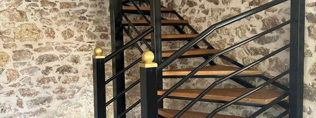 Metal Staircases {noPicture}