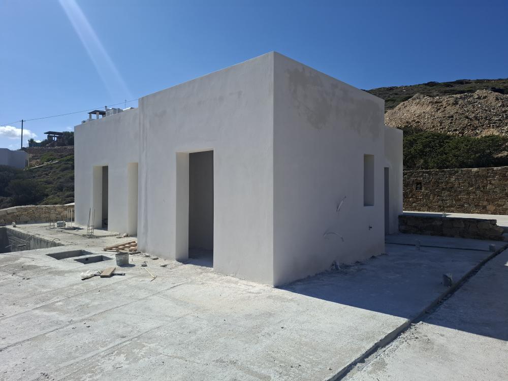 ΜΟΝΟΚΑΤΟΙΚΙΑ ΜΕ ΞΕΝΩΝΑ {noPicture}