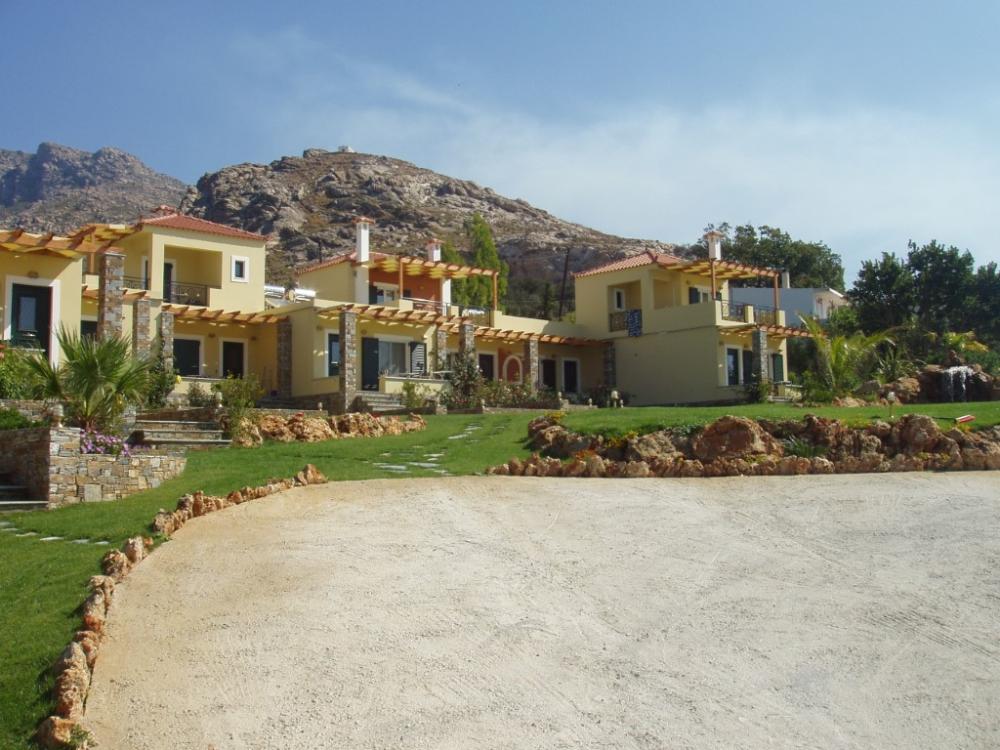 ΤΟΥΡΙΣΤΙΚΕΣ ΕΠΙΠΛΩΜΕΝΕΣ ΚΑΤΟΙΚΙΕΣ ΣΤΑ ΠΗΓΑΔΑΚΙΑ ΚΑΡΥΣΤΟΥ {noPicture}