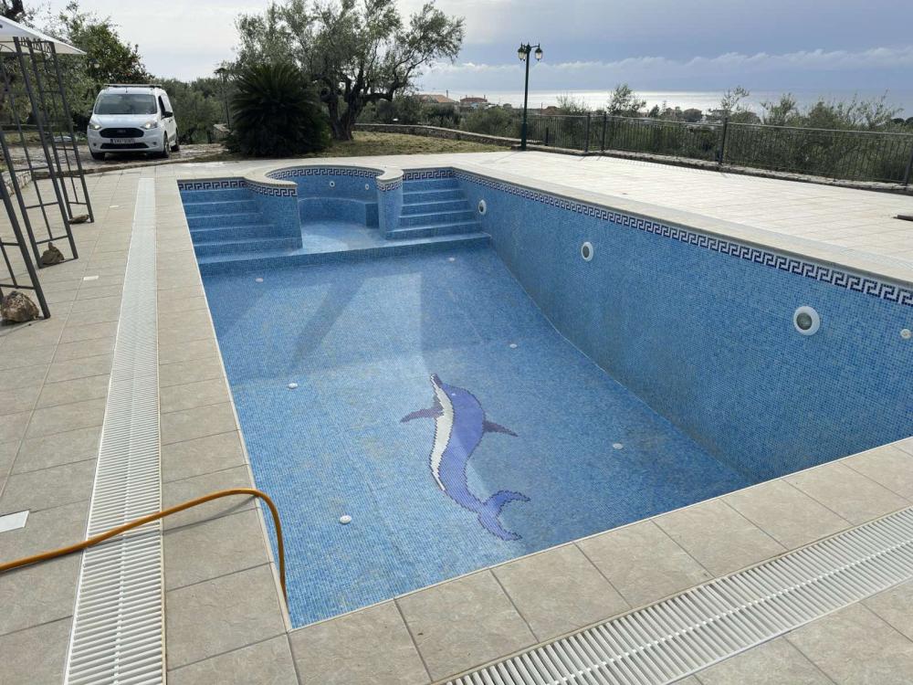 Pool maintenance {noPicture}