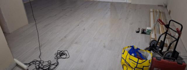 Τοποθέτηση & Επισκευές Πατωμάτων Laminate {noPicture}
