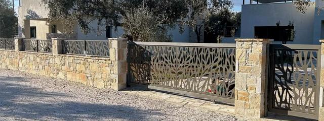 Κάγκελα & Περιφράξεις {noPicture}