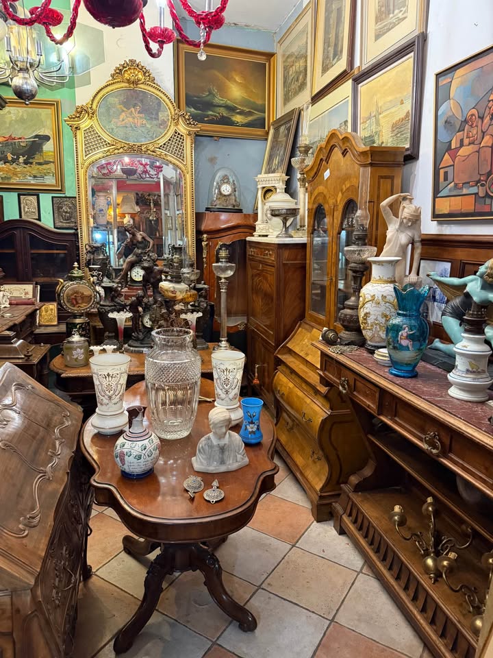 Αγορά αντικών τοις μετρητοίς 