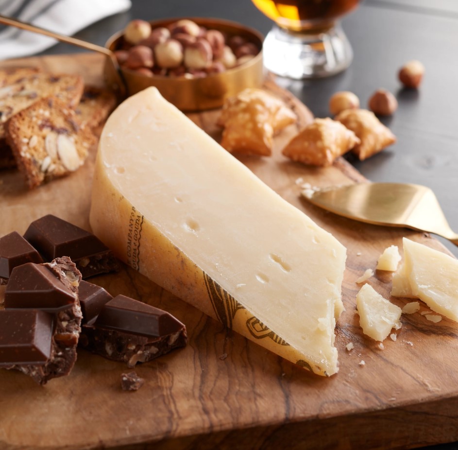 Σκληρά & Ημίσκληρα Τυριά 