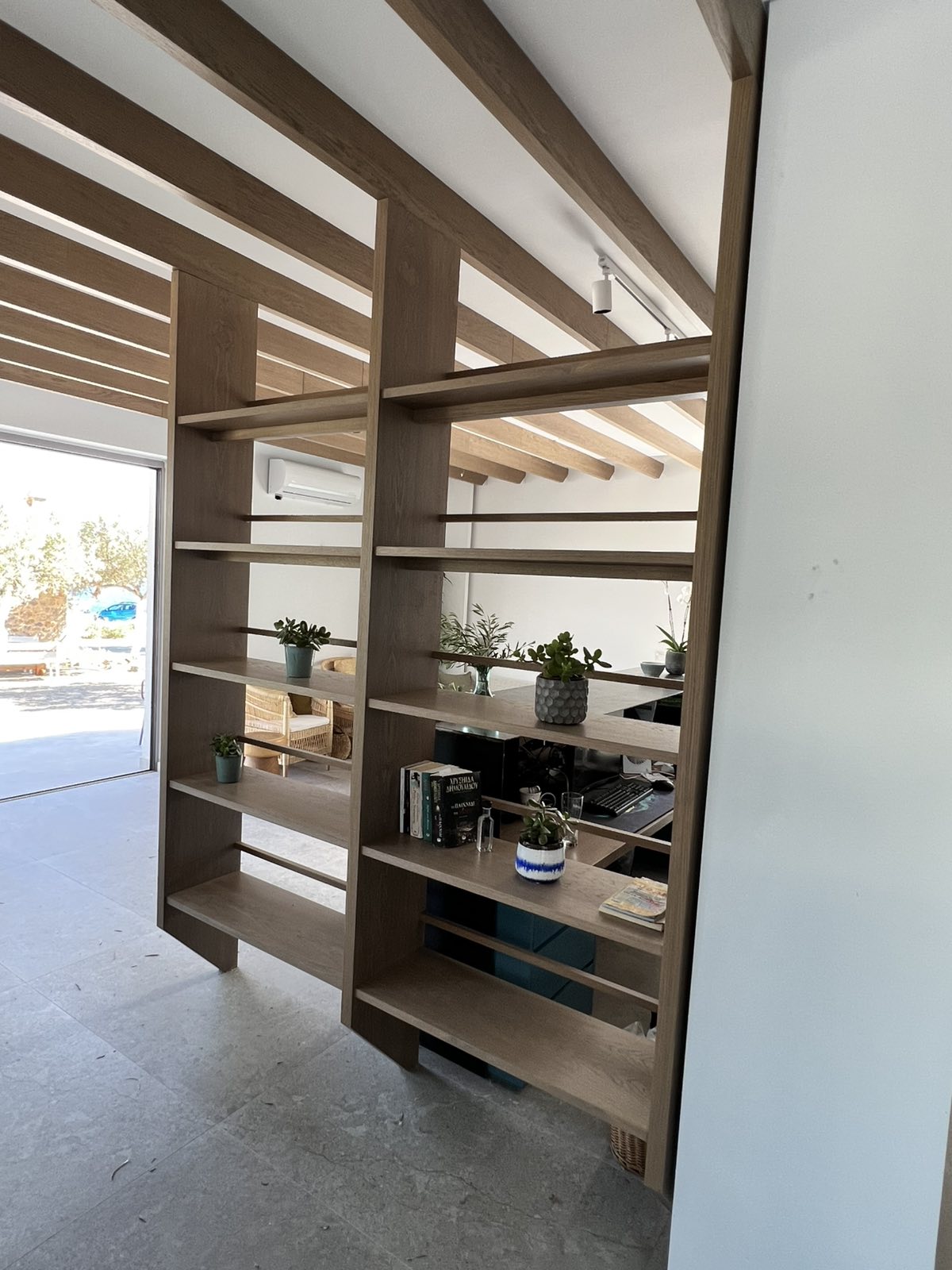 Βιβλιοθήκες - Γραφεία  