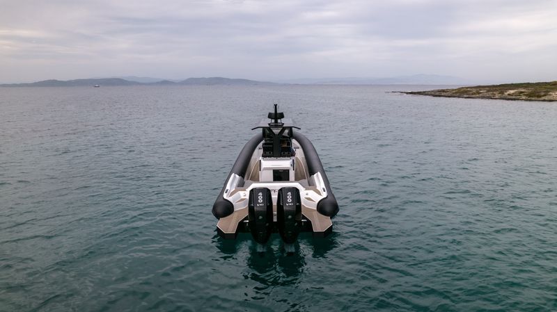 Αποθήκη με γνήσια ανταλλακτικά Mercury  Αποθήκη με γνήσια ανταλλακτικά Mercury