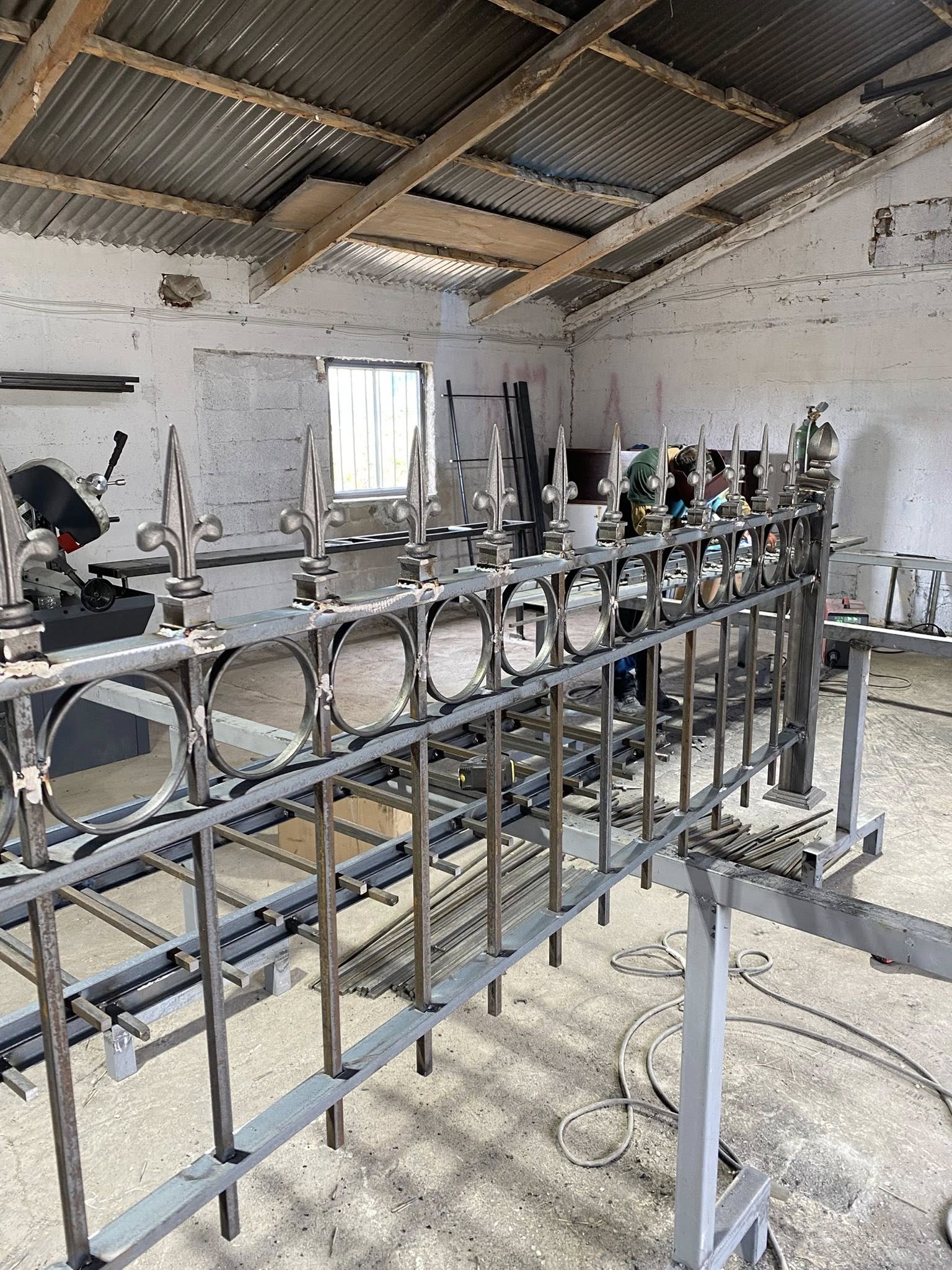 Κάγκελα  Κάγκελα