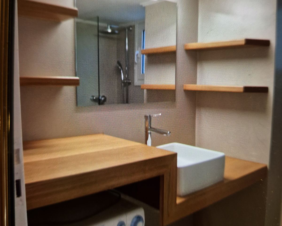 ΕΠΙΠΛΑ ΜΠΑΝΙΟΥ  ΕΠΙΠΛΑ ΜΠΑΝΙΟΥ