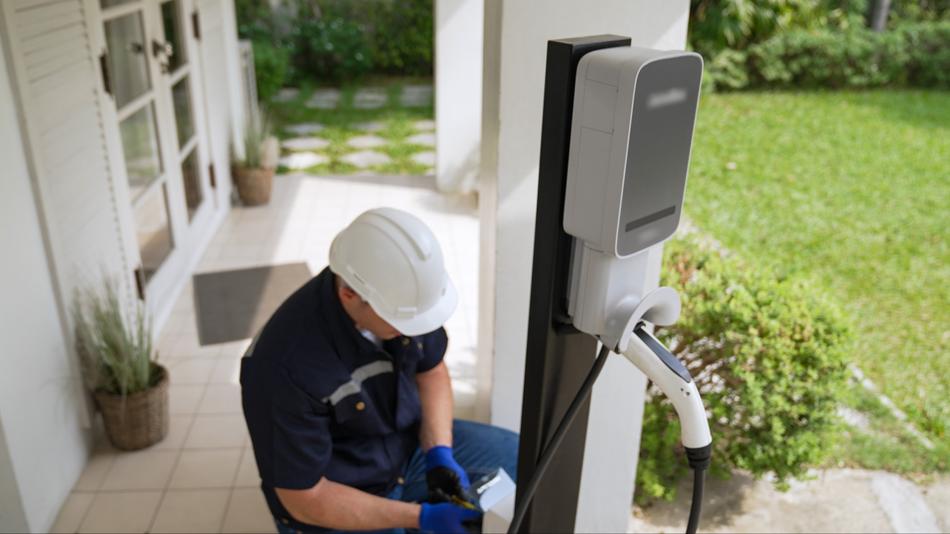 Εγκατάσταση Φορτιστών Ηλεκτρικών Οχημάτων 