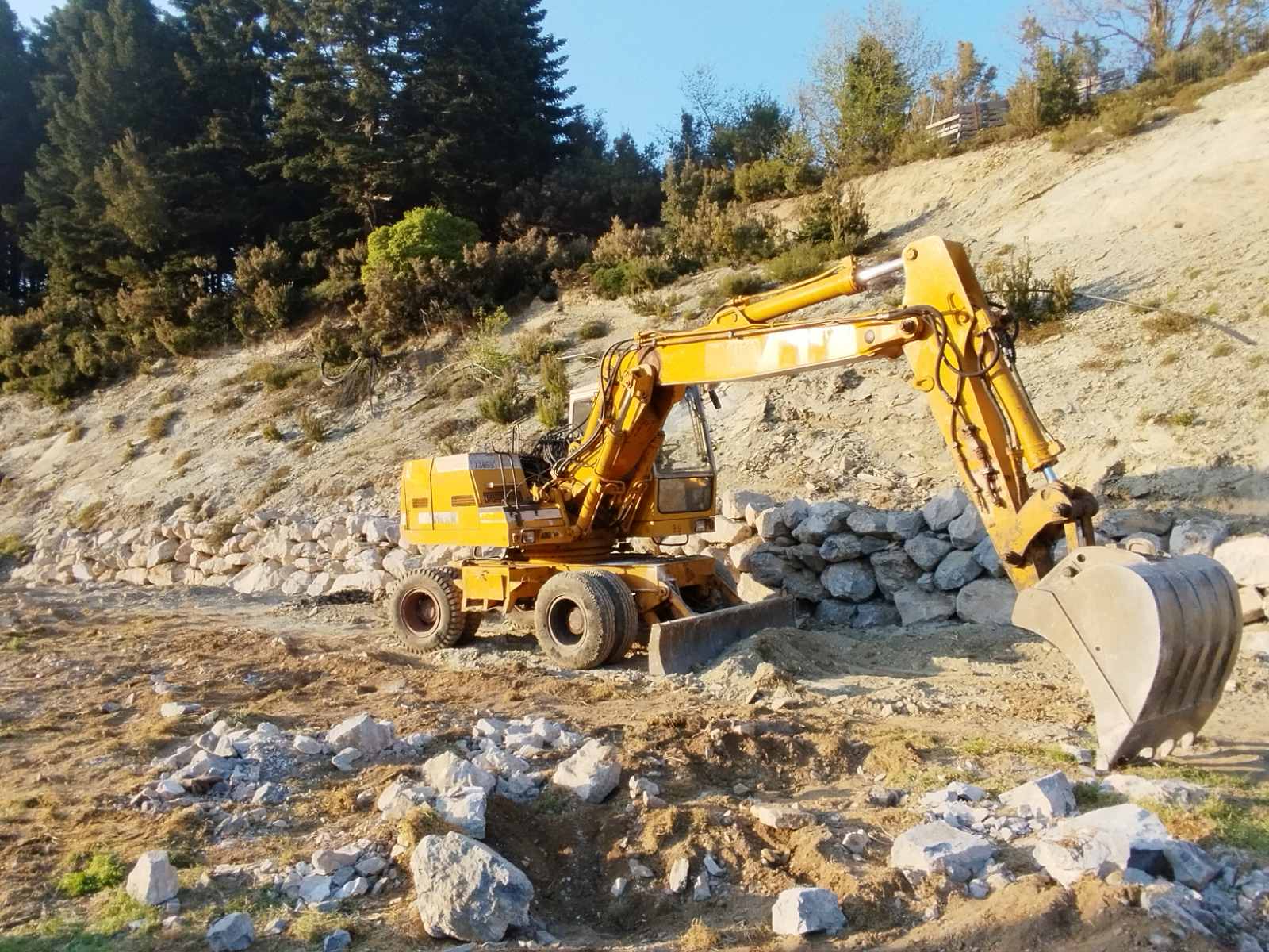 ΣΧΕΤΙΚΑ ΜΕ ΜΑΣ