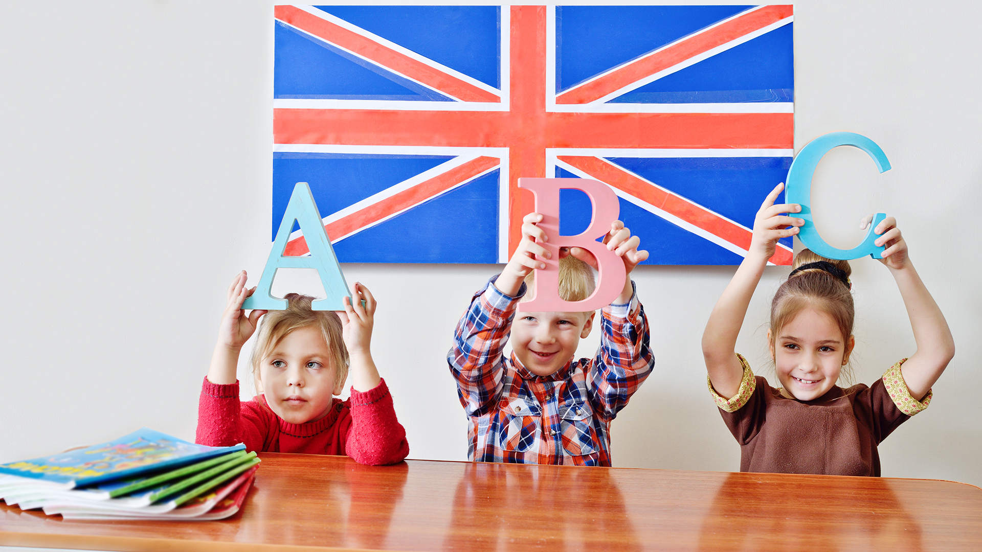 ΤΜΗΜΑΤΑ ΓΙΑ ΟΛΕΣ ΤΙΣ ΗΛΙΚΙΕΣ 