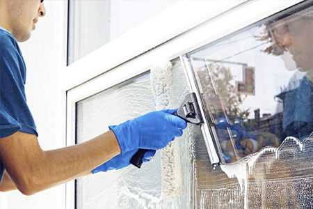 ΚΑΘΑΡΙΣΜΟΣ ΤΖΑΜΙΩΝ & ΠΡΟΣΟΨΕΩΝ 