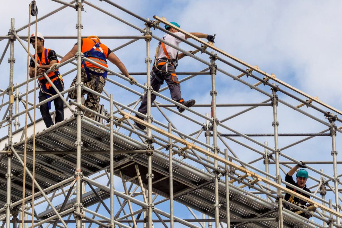 ΟΙ ΔΟΥΛΕΙΕΣ ΜΑΣ 