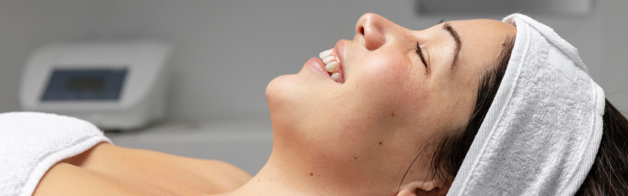 Θεραπεία Προσώπου με Υπερήχους 