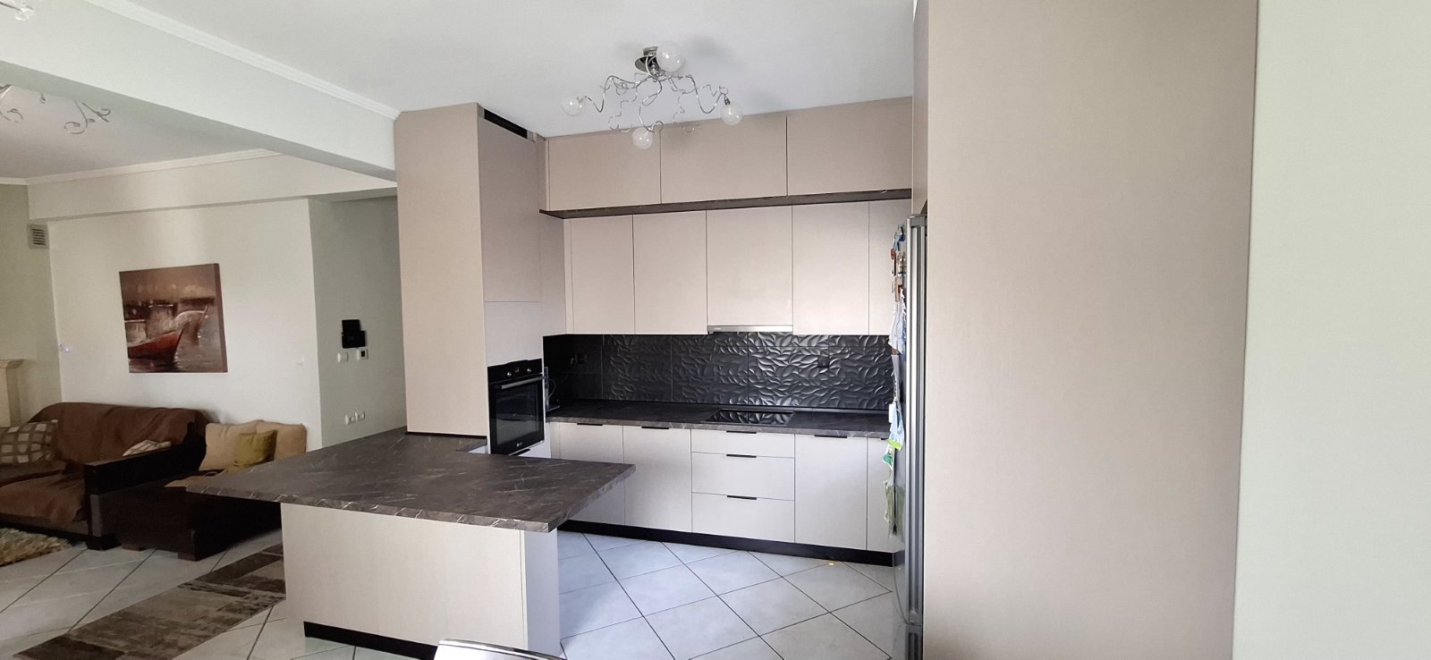 ΣΧΕΤΙΚΑ ΜΕ ΕΜΑΣ 