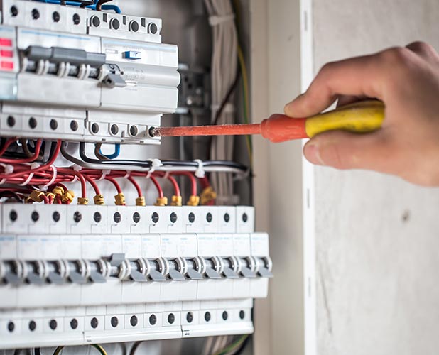 ΟΙ ΥΠΗΡΕΣΙΕΣ ΜΑΣ 