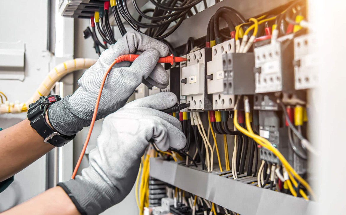 Γιατί να Επιλέξετε την TST ELECTRICAL 