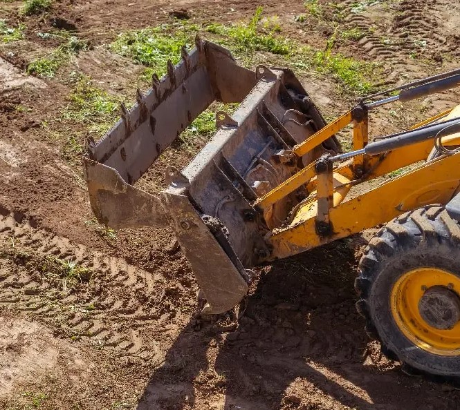 Καθαρισμοί Οικοπέδων