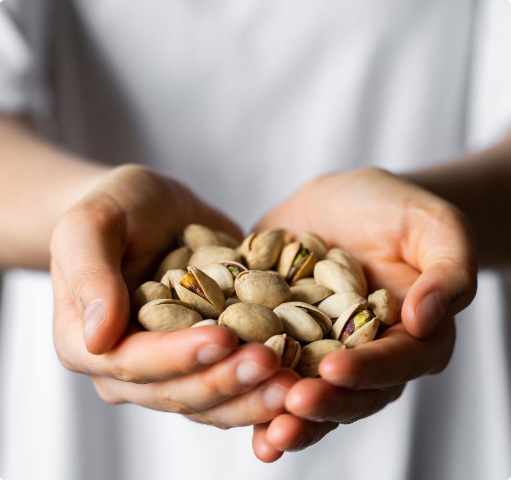 Ποιοι Είμαστε 