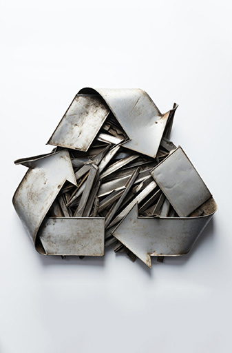 ΛΙΓΑ ΛΟΓΙΑ ΓΙΑ ΕΜΑΣ 