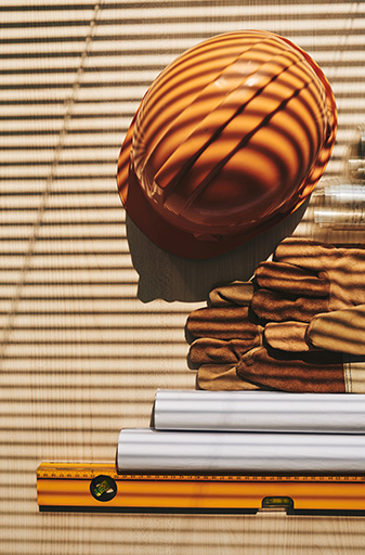 ΛΙΓΑ ΛΟΓΙΑ ΓΙΑ ΕΜΑΣ 