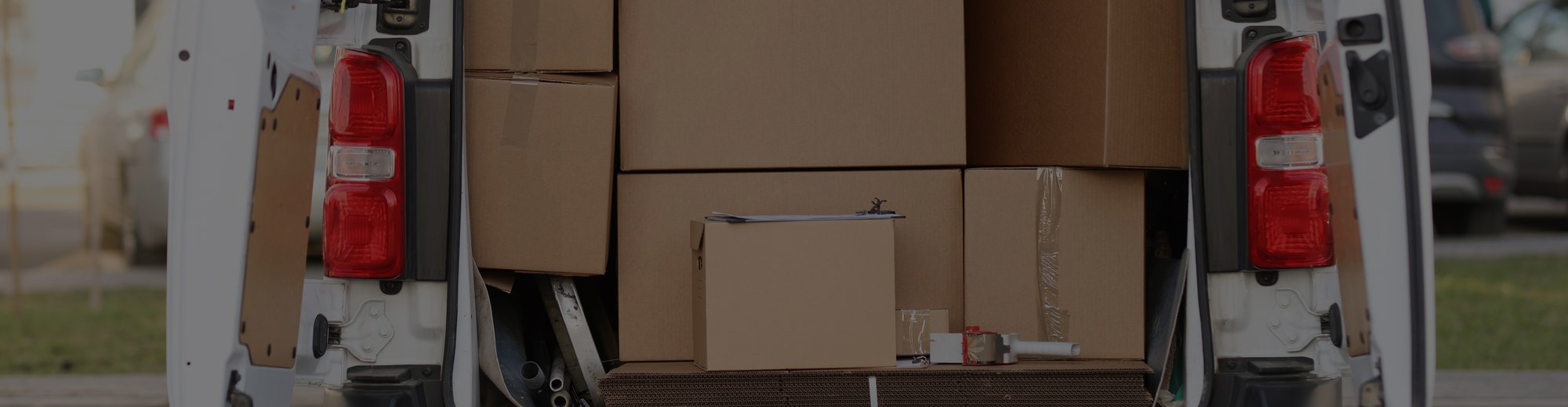 ΕΠΙΚΟΙΝΩΝΗΣΤΕ ΜΑΖΙ ΜΑΣ