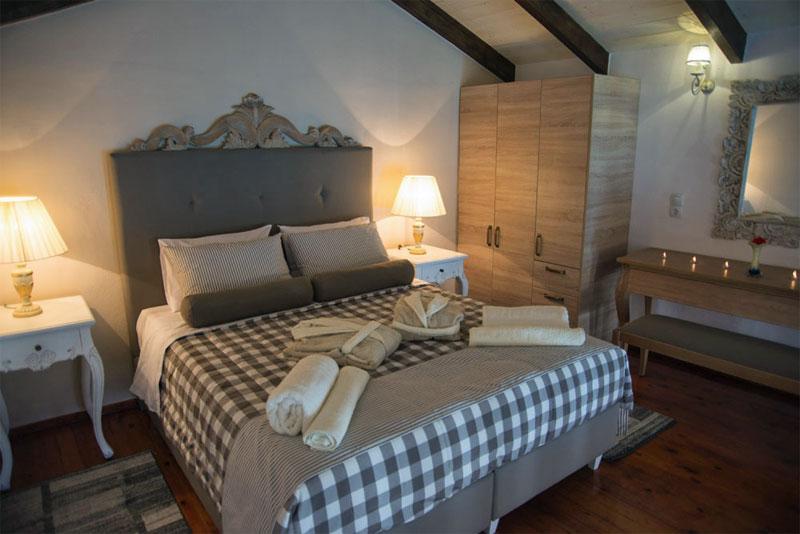 Porto Enetiko Suites - Ενετικό Λιμάνι Ρεθύμνου