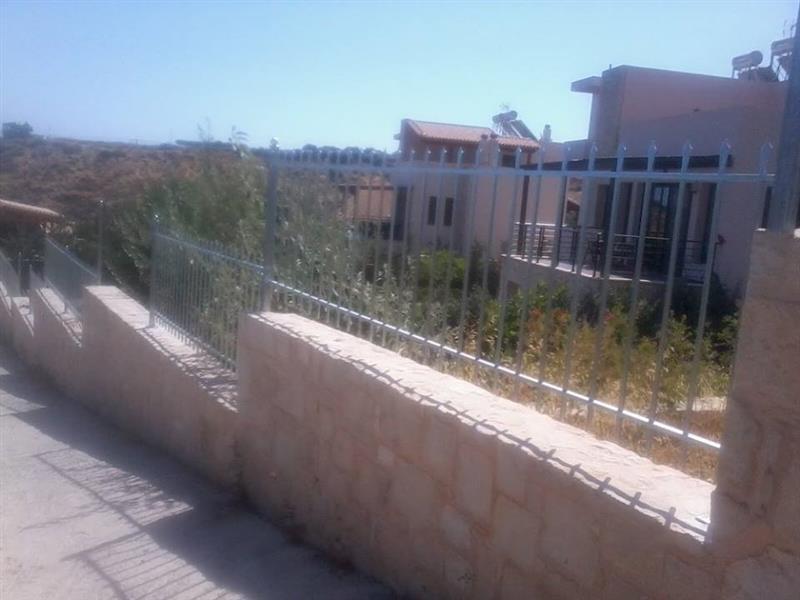 Παπαδάκης - Αλουμίνια Ηράκλειο Κρήτη - Ρολά Σκίασης Ηράκλειο - Πόρτες - Κάγκελα Ηράκλειο - Γκαραζόπορτες - Αλουμινοκατασκευές