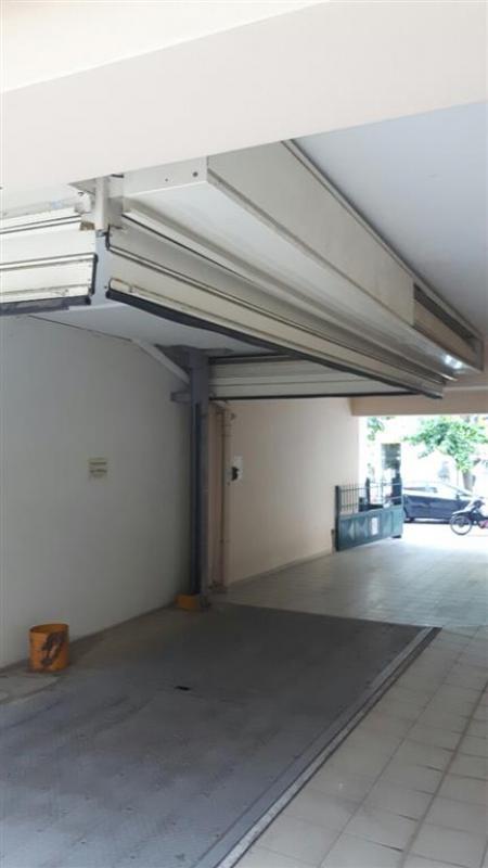 ΡΟΛΑ - ΓΚΑΡΑΖΟΠΟΡΤΕΣ ΖΩΓΡΑΦΟΥ