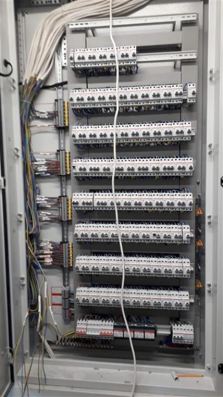 ΚΑΤΑΣΚΕΥΗ ΣΕ ΚΑΤΑΣΤΗΜΑ ΑΒ ΒΑΣΙΛΟΠΟΥΛΟΣ