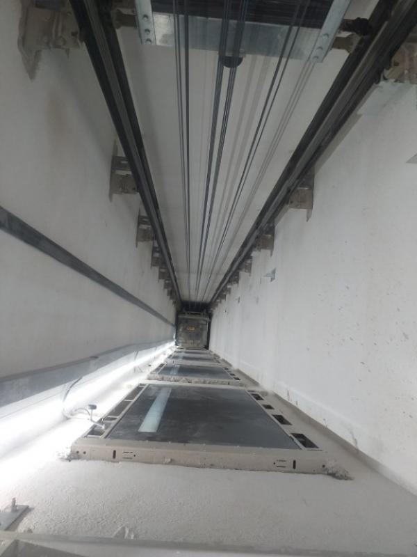 Φρεάτιο ανελκυστήρα