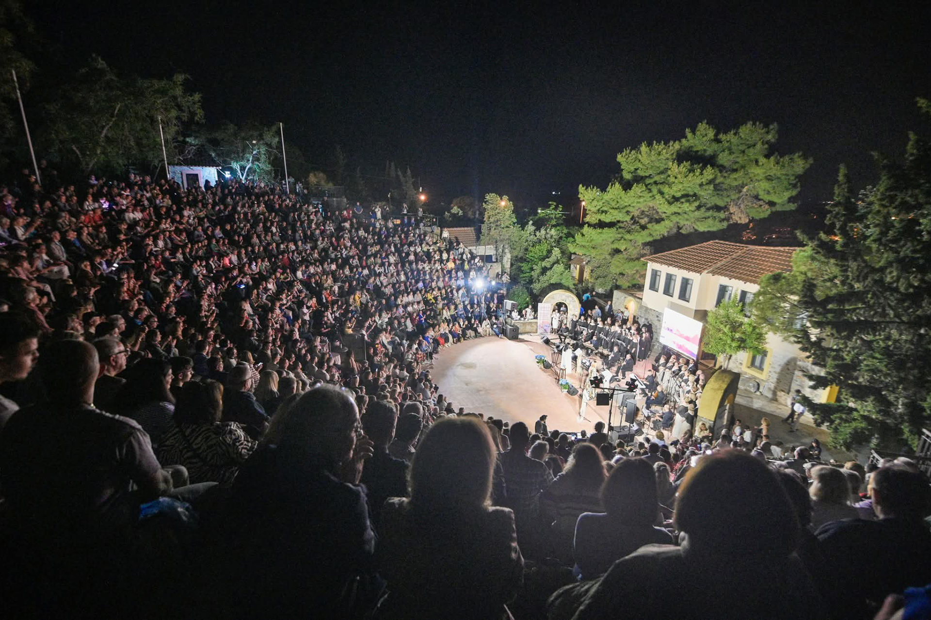 Η μουσική μας ενώνει Η μουσική μας ενώνει