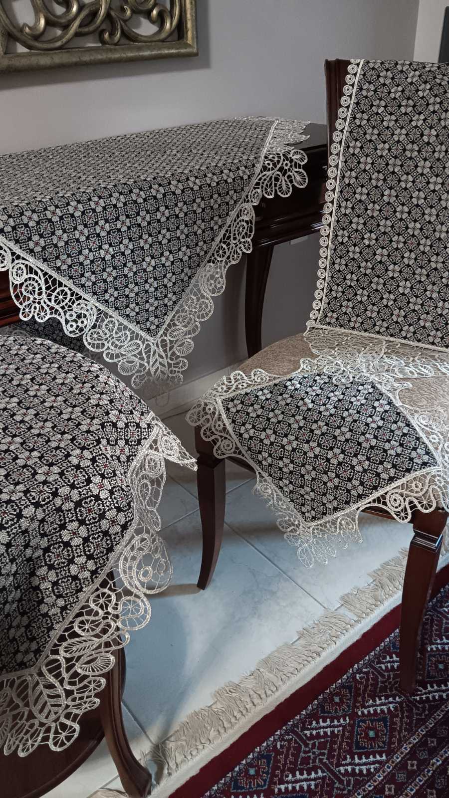 Κεντήματα με ιστορία και στυλ Κεντήματα με ιστορία και στυλ