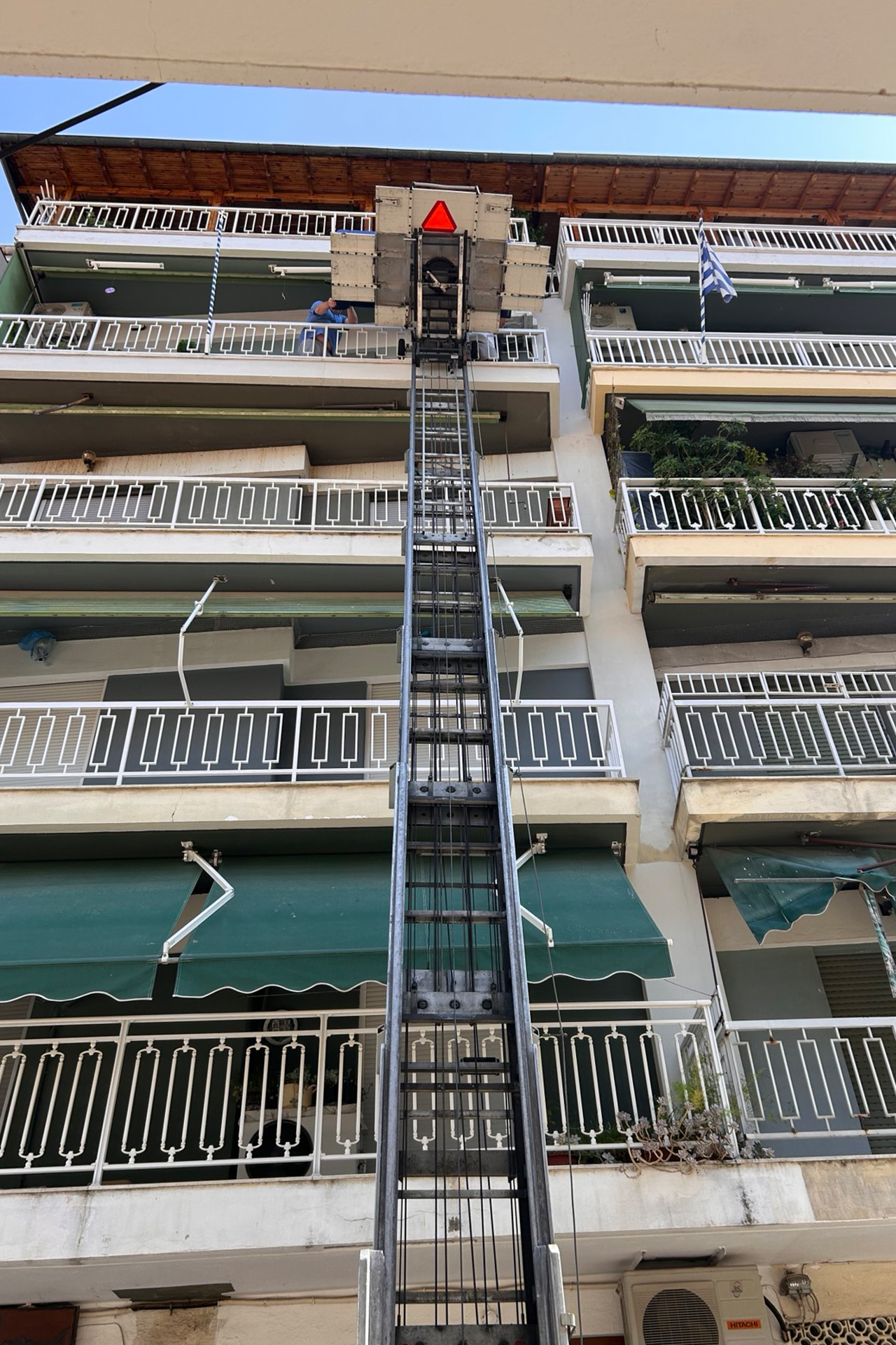 ΣΥΝΤΟΜΑ ΚΟΝΤΑ ΣΑΣ ...