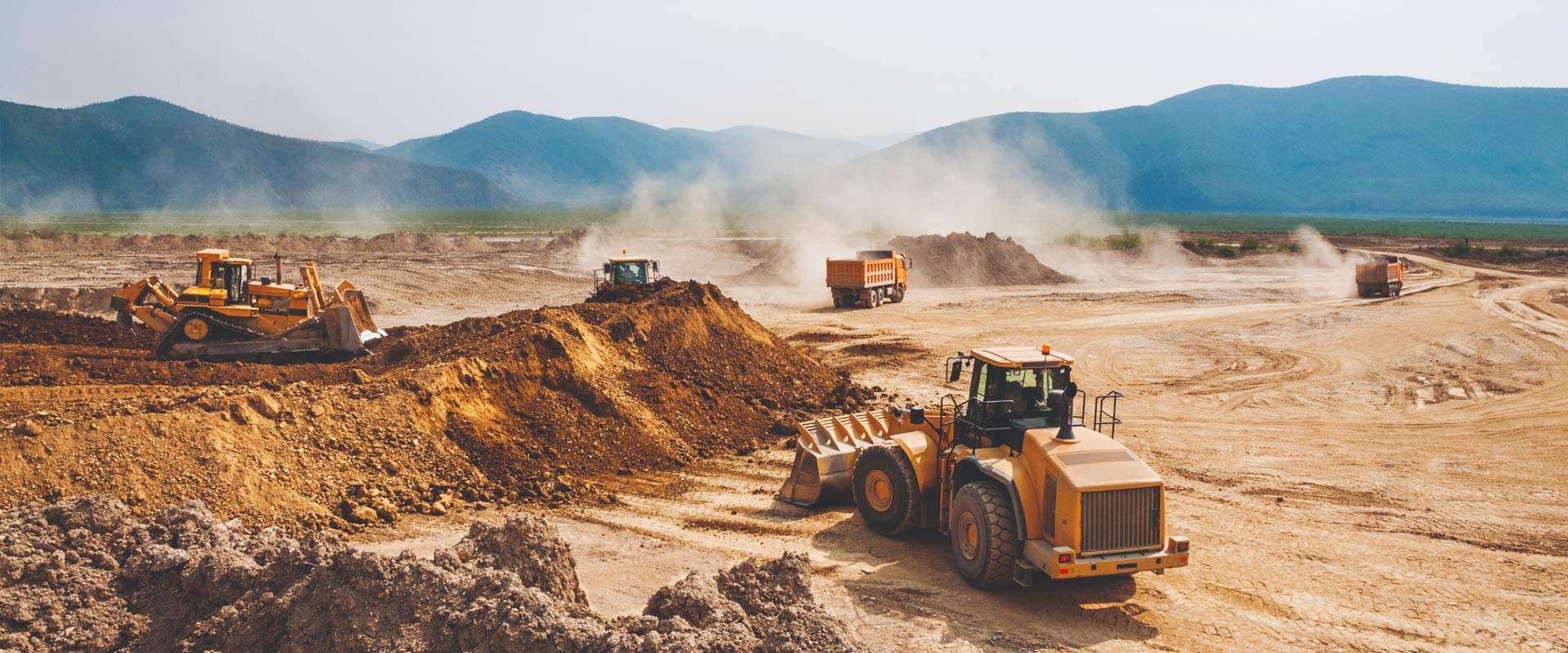 Η δύναμη πίσω απο κάθε βαρέο όχημα. Η δύναμη πίσω απο κάθε βαρέο όχημα.
