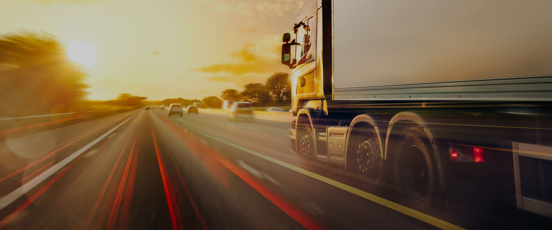 ΧΟΥΜΑΣ ΧΟΥΜΑΣ